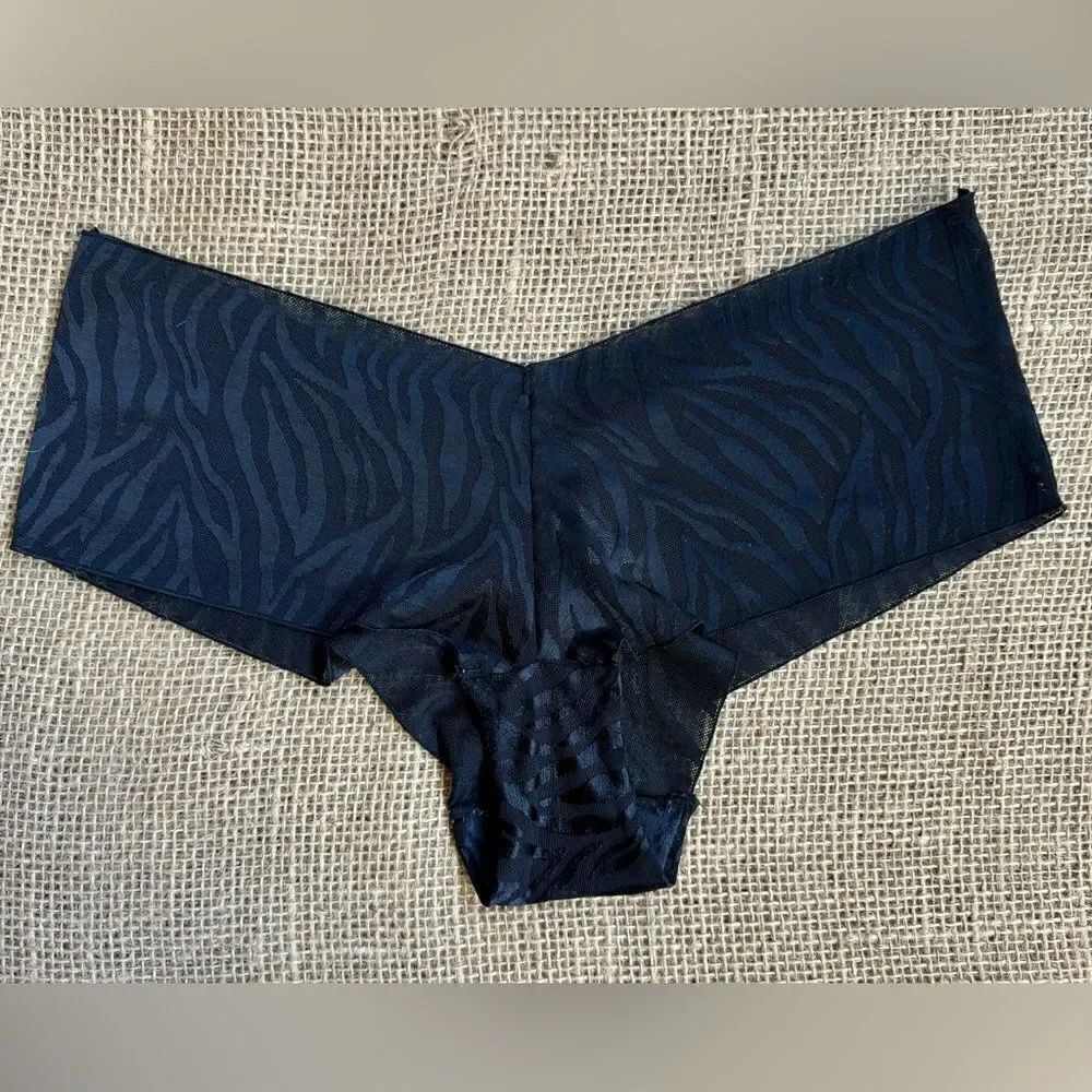 VS very sexy hip hugger cheeky panty in black zebra print size small